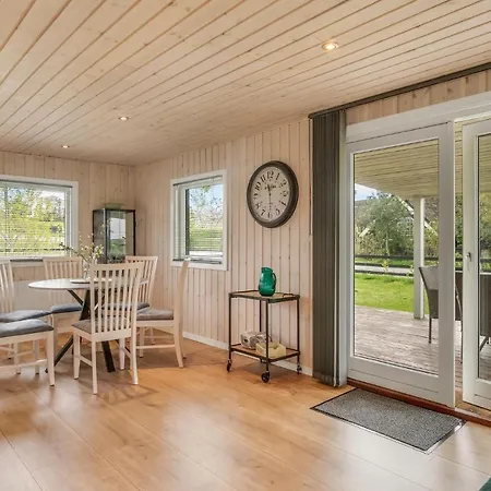 Ferienhaus Stunning In With Wifi